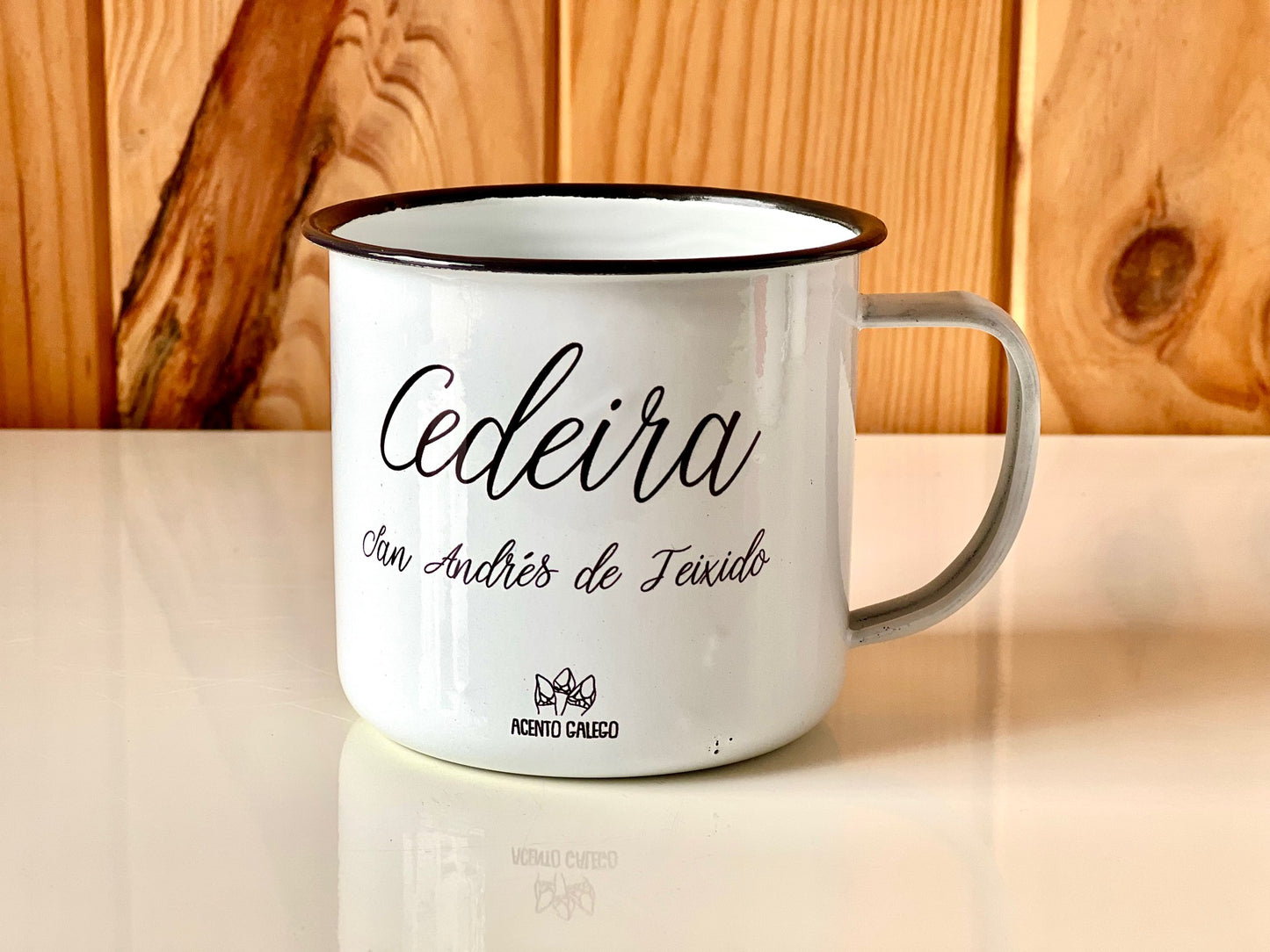 Taza esmaltada San Andresiño- Amuleto do Amor (Flor)